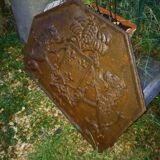 Cast iron chimney plate