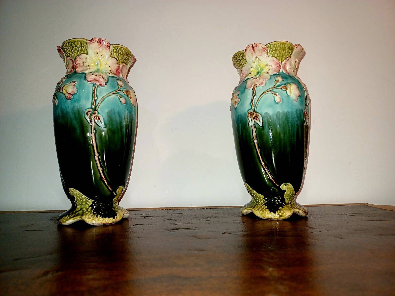 Pair of De Bruyn slip vases - Art Nouveau