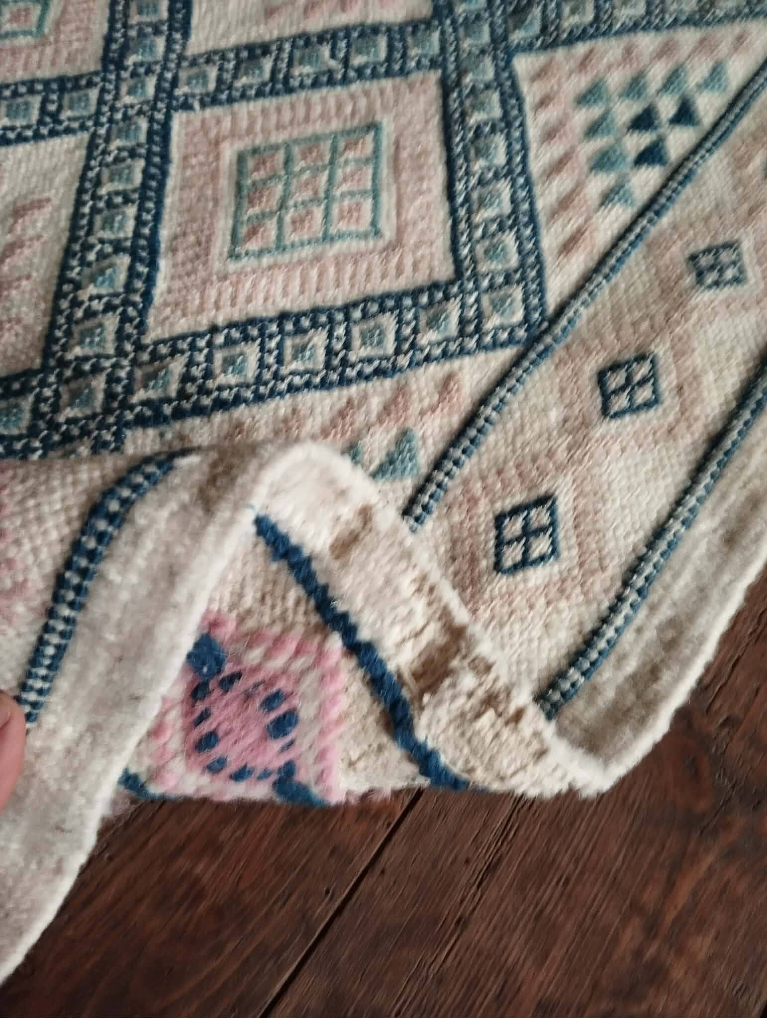 Handmade Berber Kilim Kairouan 203x102cm