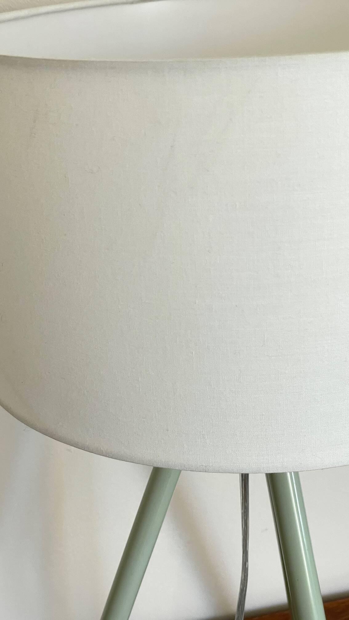 90s Green Metal Tripod Lamp