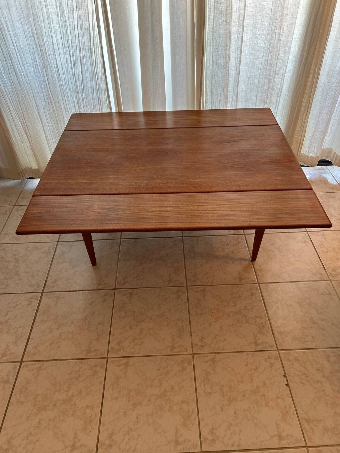 Kai Kistiansen Lifting Coffee Table