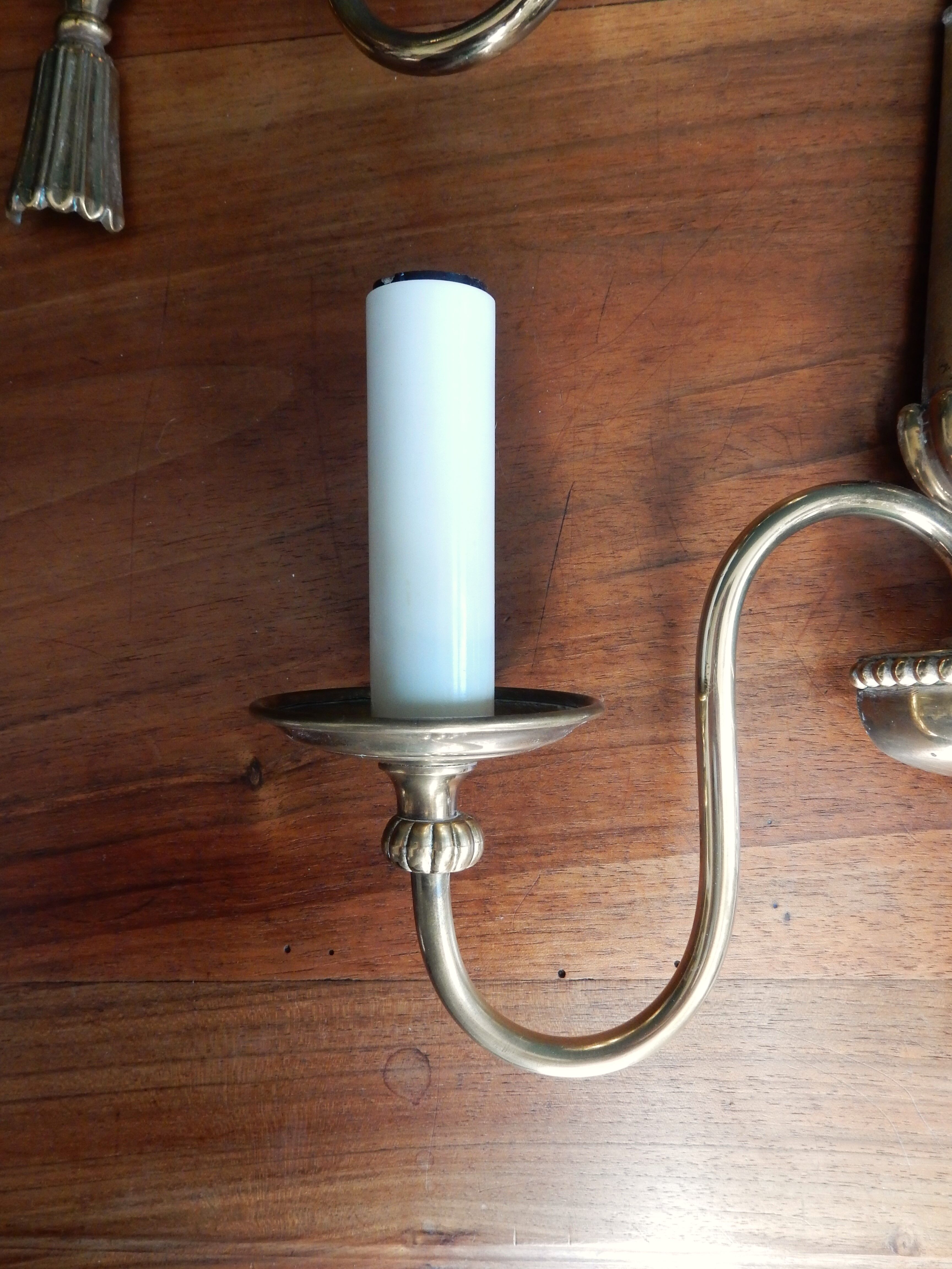 Brass wall chandelier 3 burners