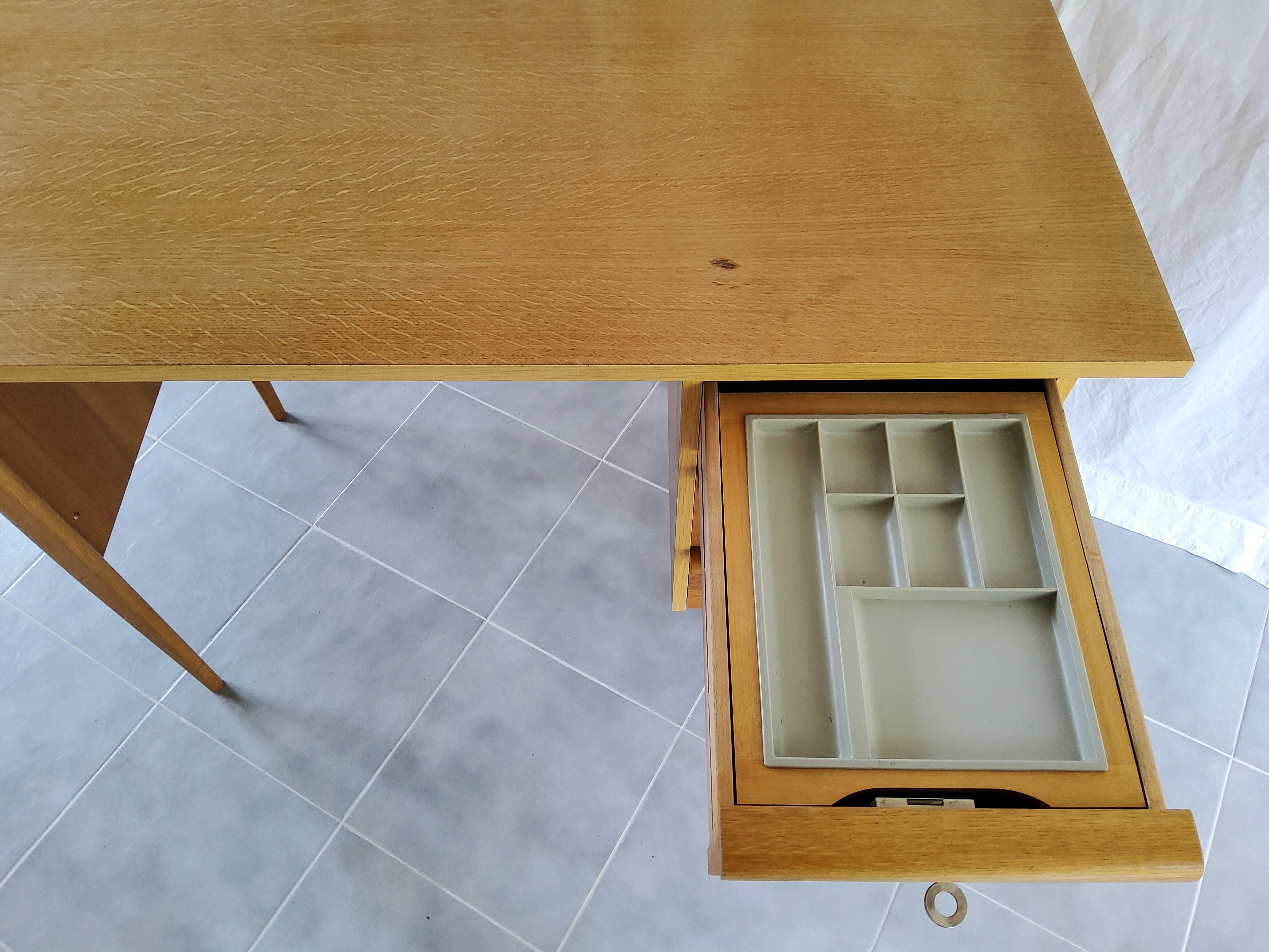 Vintage Scandinavian office