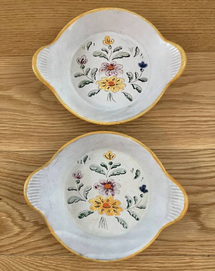 Set of 2 vintage Vallauris Aegitna plates