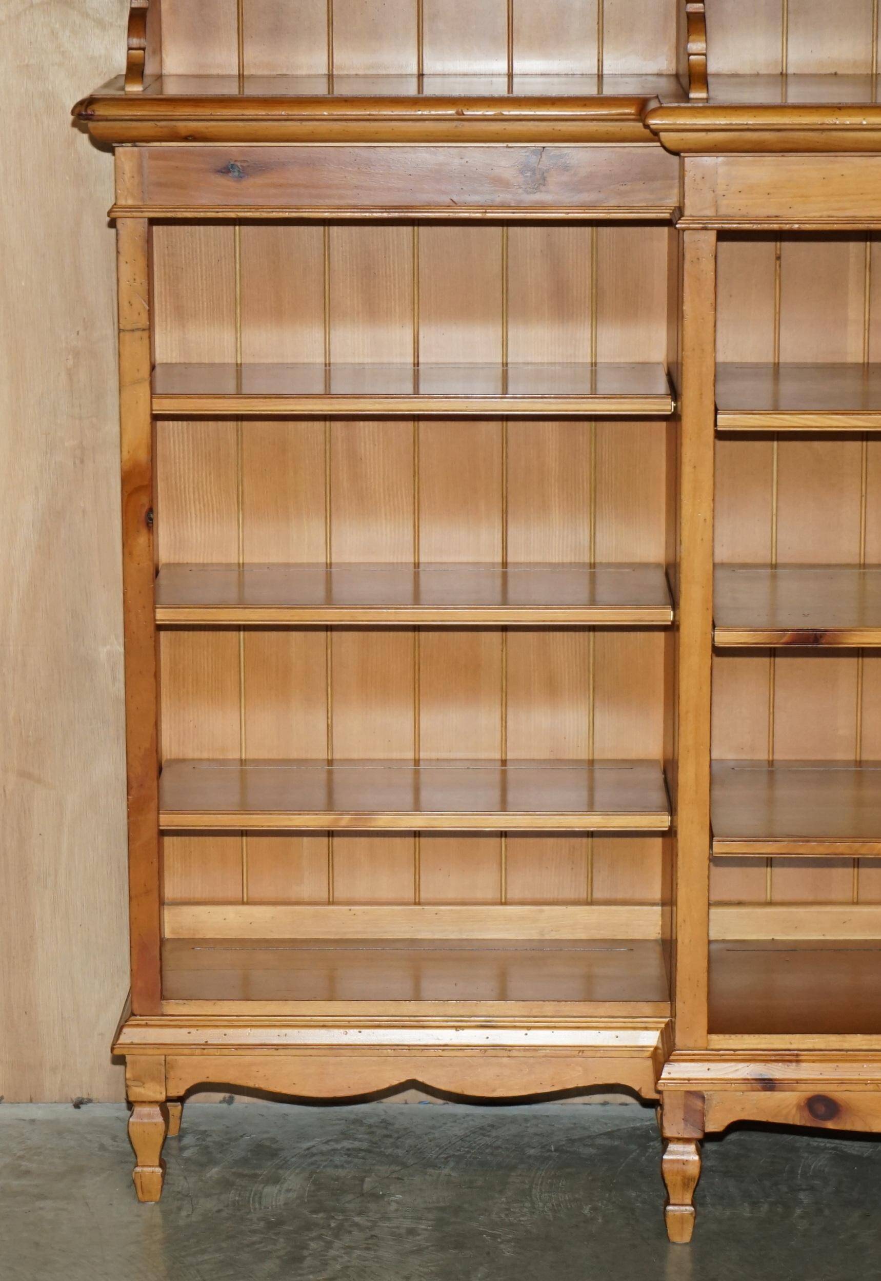 Ralph Lauren Oak Library, 168 cm x 237 cm