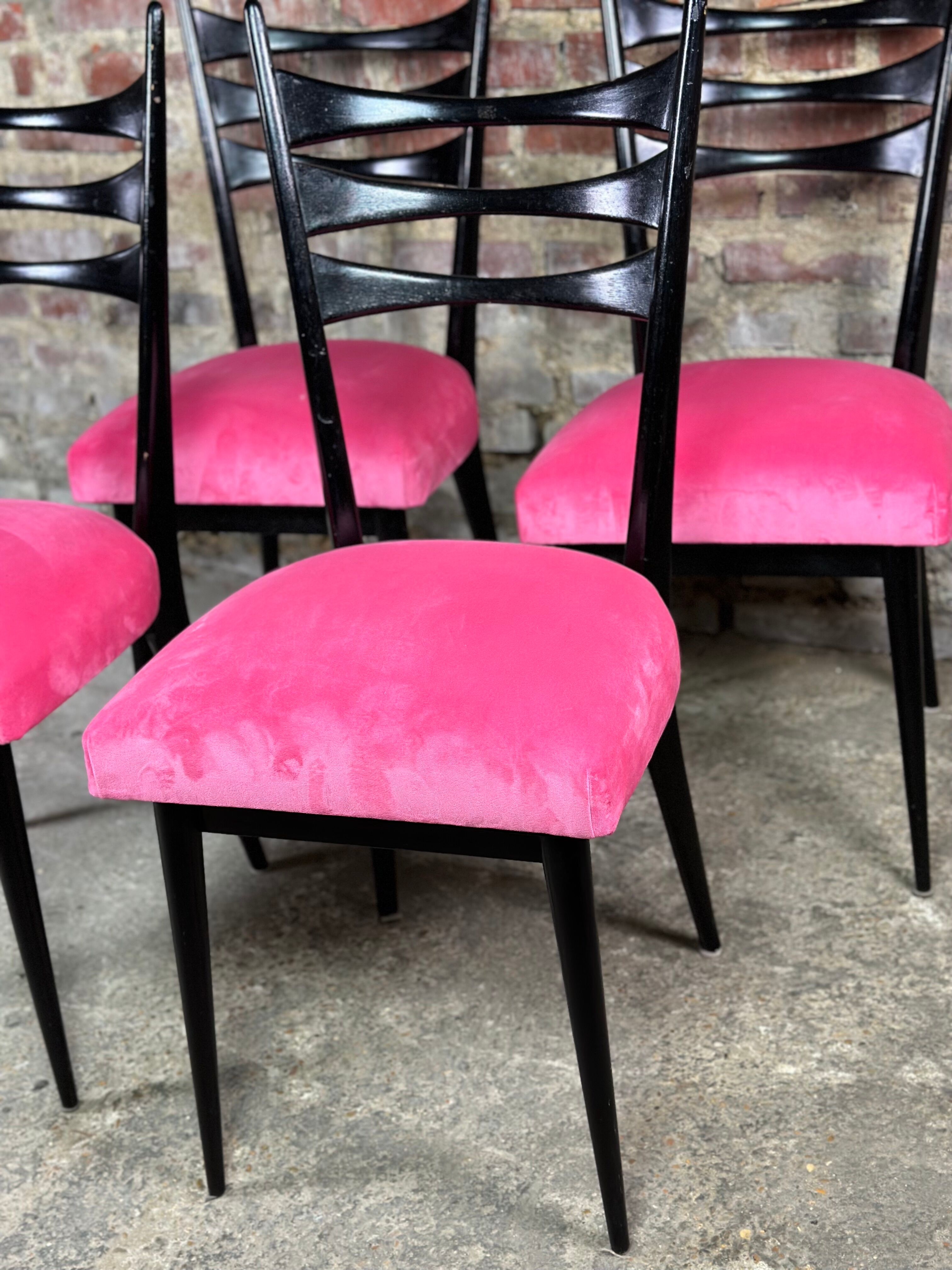 Vintage chairs 60'S Italy in wood and velvet