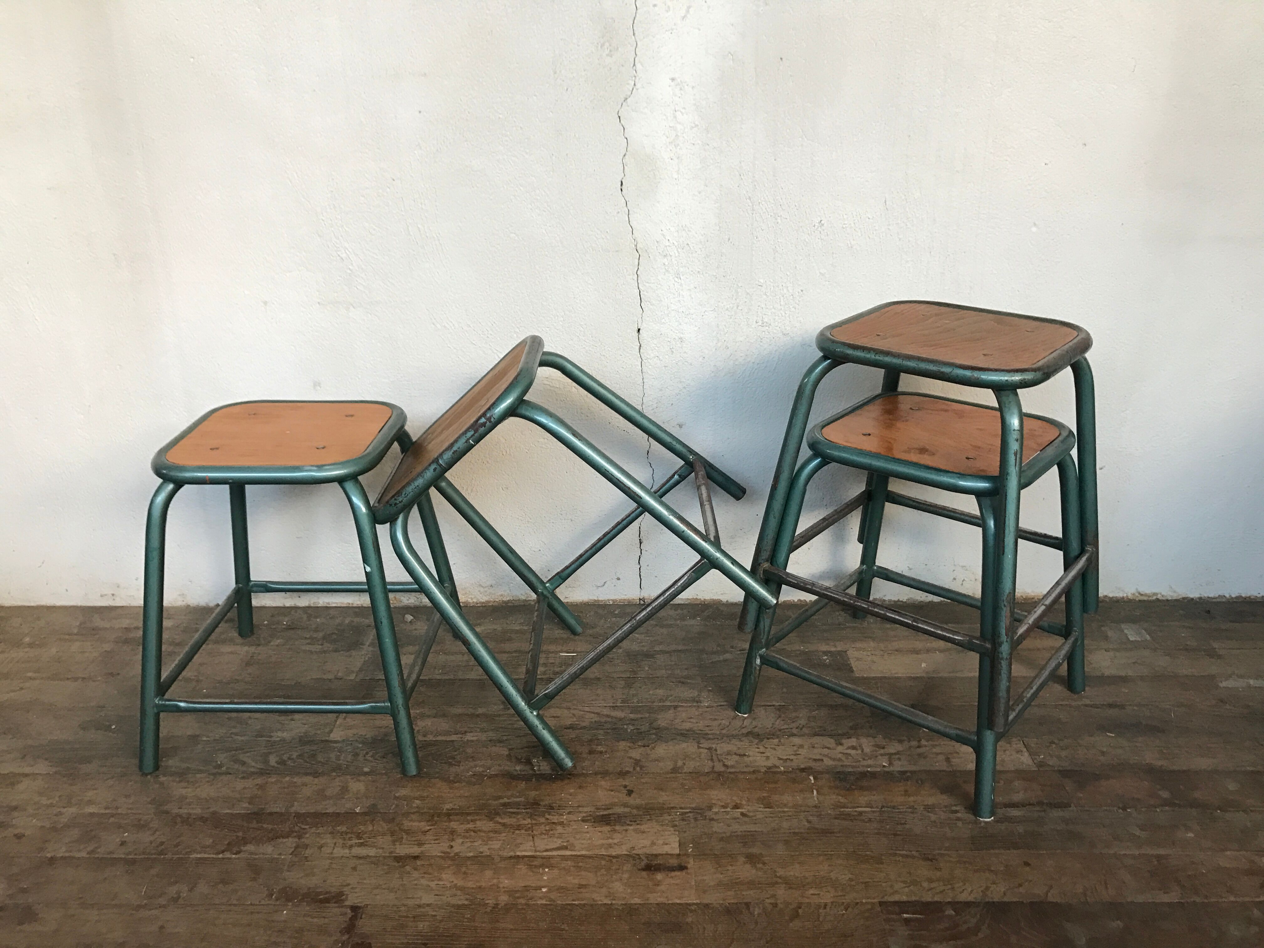 4 vintage green patina effect industrial deco 1950-60 school stools