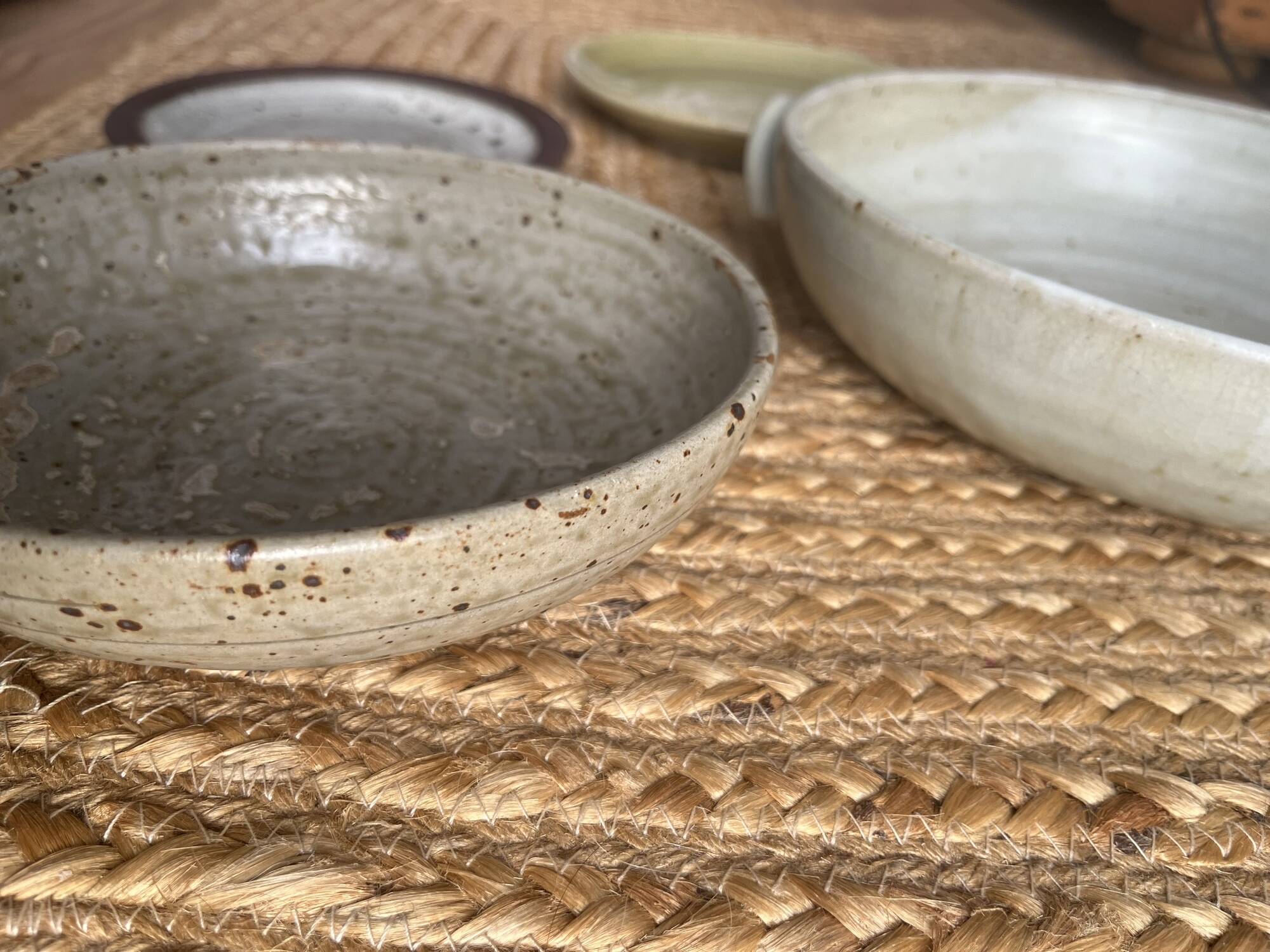 Set of 2 stoneware dishes and 2 plates from the 70s and 80s