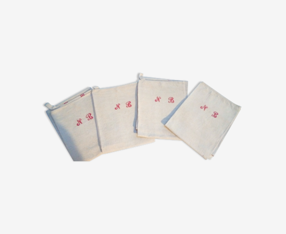 4 torchons anciens monogrammes