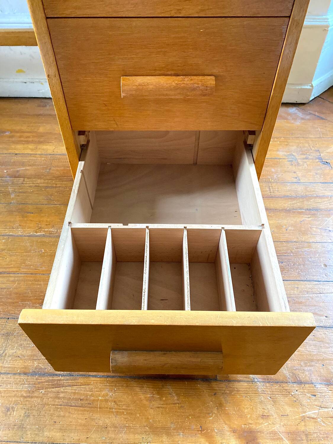 Bureau vintage suisse meuble de métier comptable