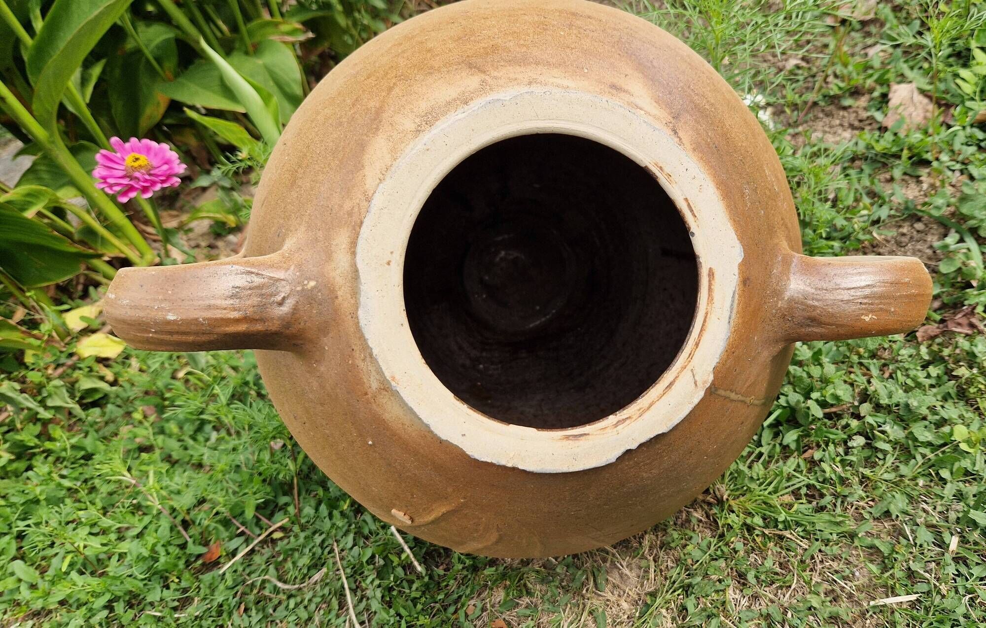 Stoneware jar from Puisaye