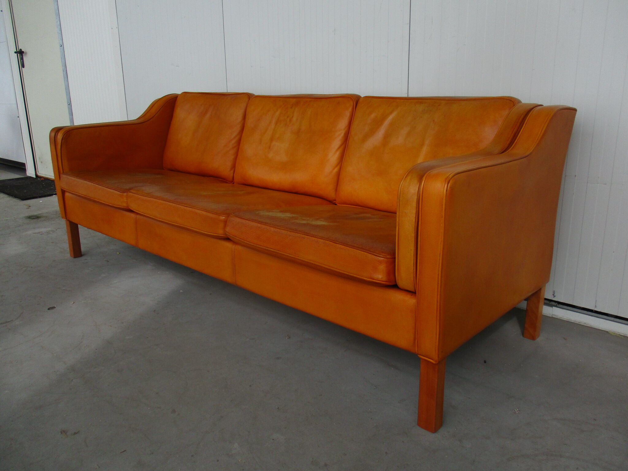 Mogens Hansen sofa MH195 Denmark 1977