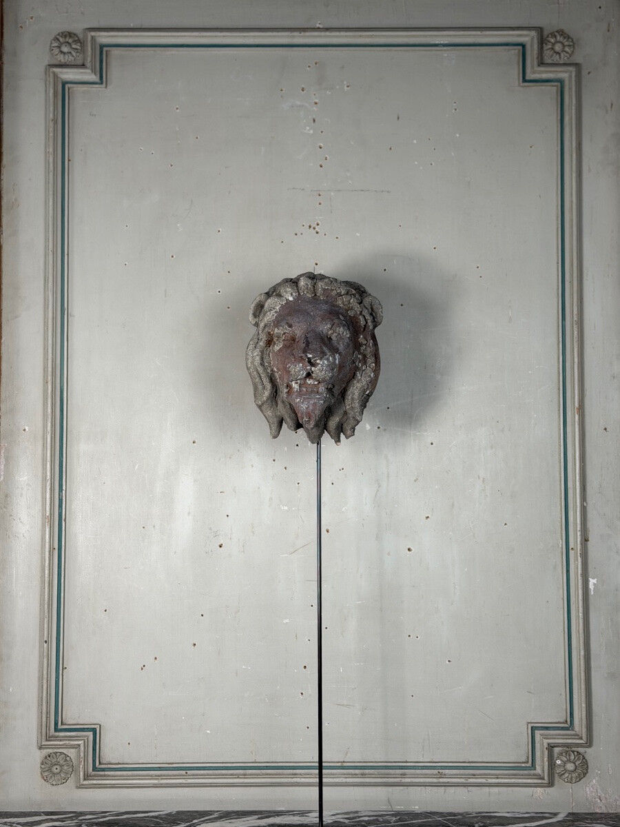 Terracotta sculpture, wall bracket, façade element from the 19th century.