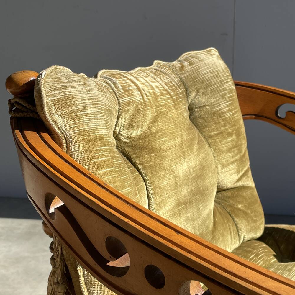 Giorgetti / classic armchair in art deco style / italy 1970s