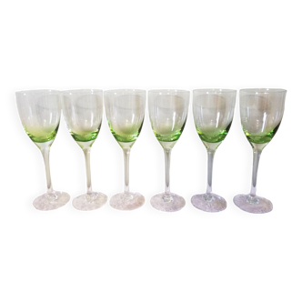 6 stemmed glasses
