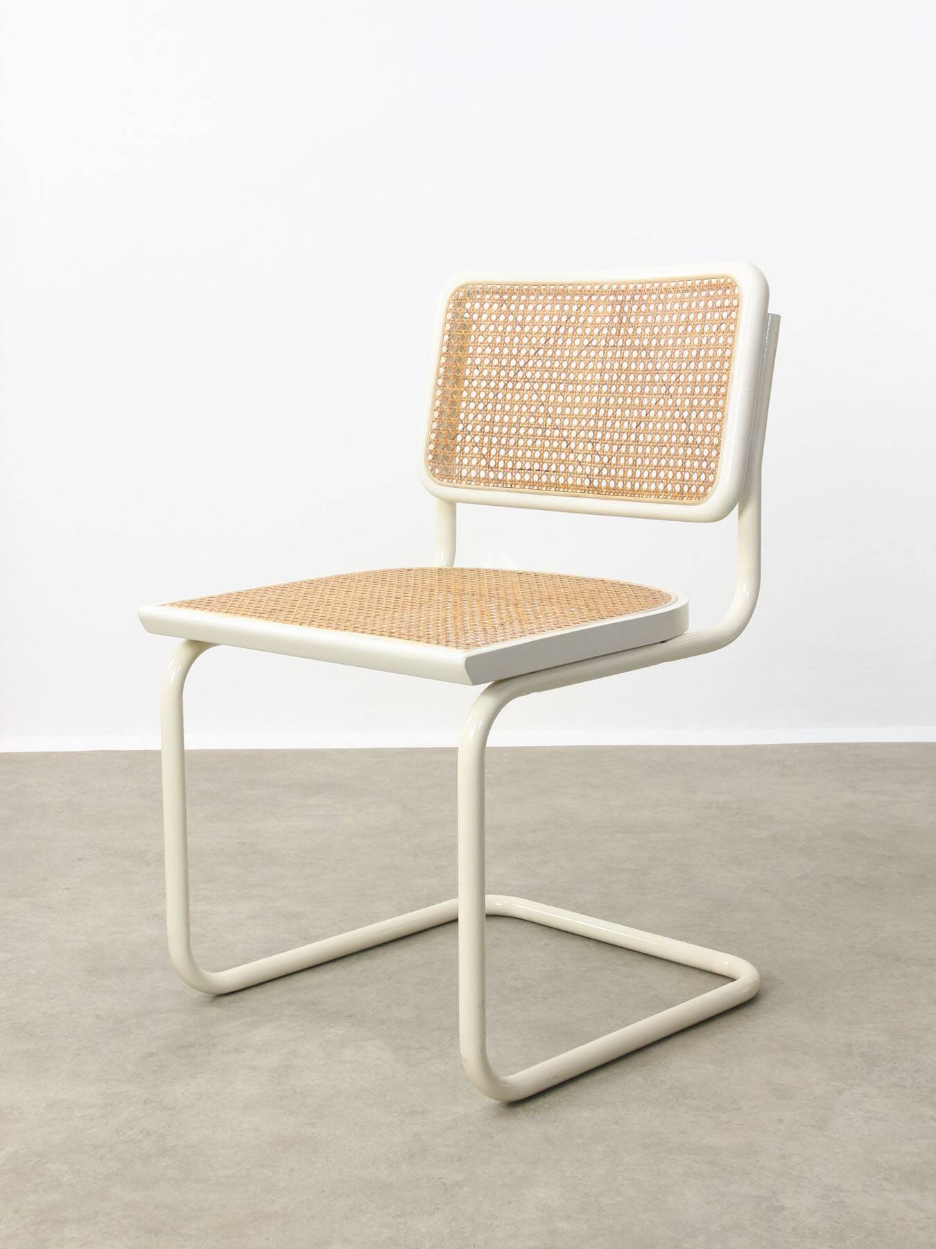 Vintage Cesca B32 chair in white by Marcel Breuer, 1970s