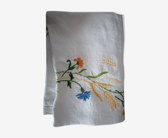 Ancienne nappe brodée