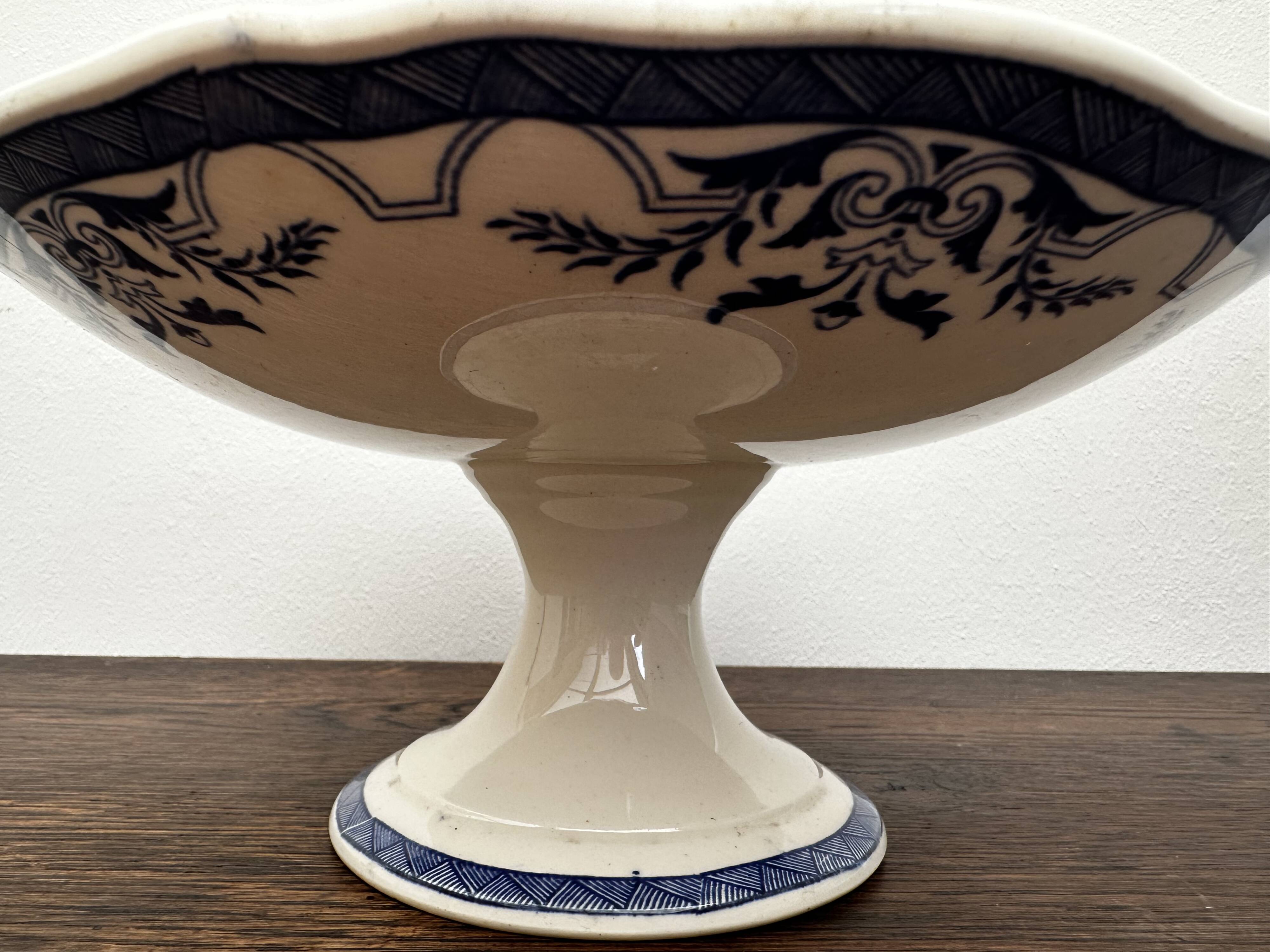 Luneville Earthenware Fruit Bowl - Vileray - Keller & Guerin, early 20th century