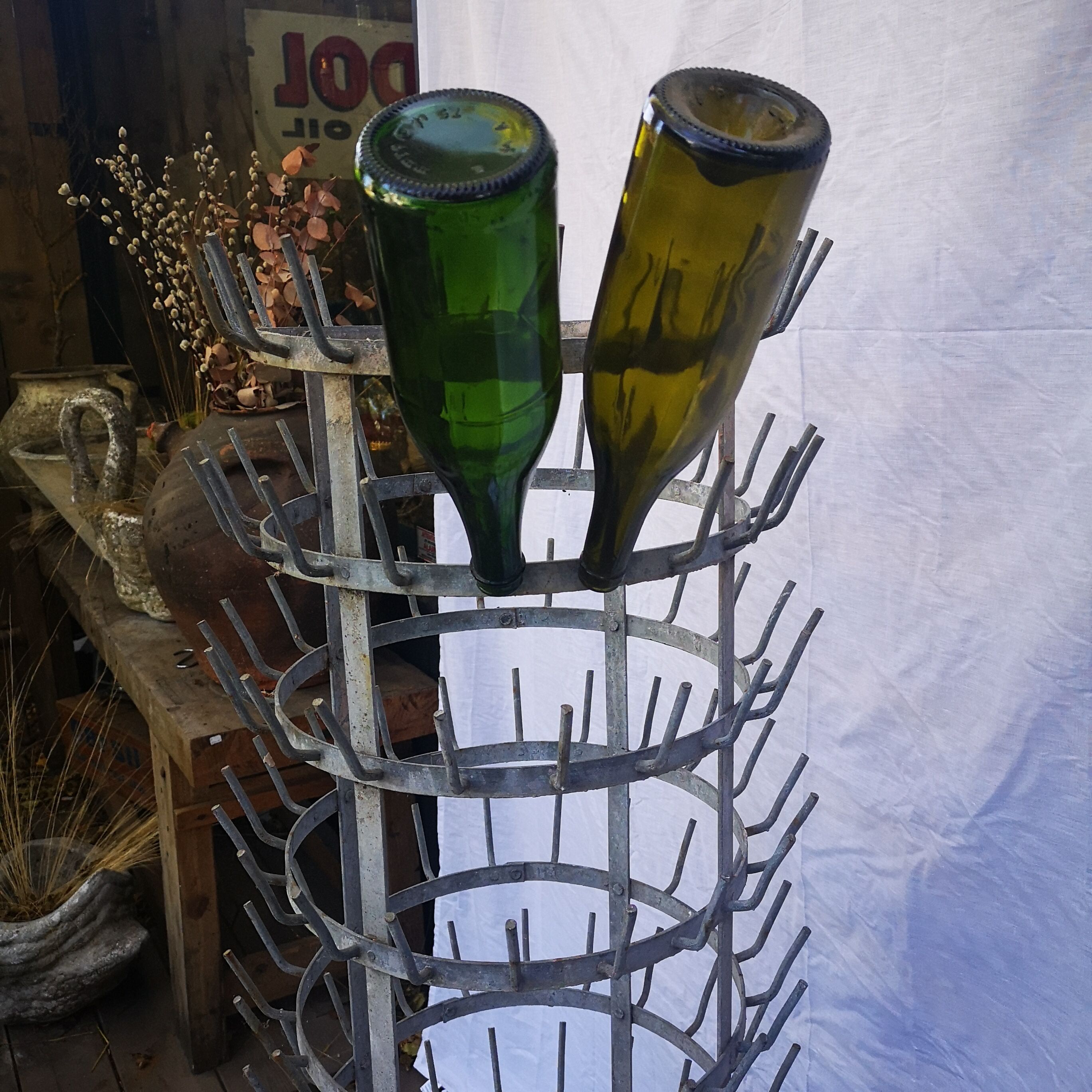 Former zinc bottle drain