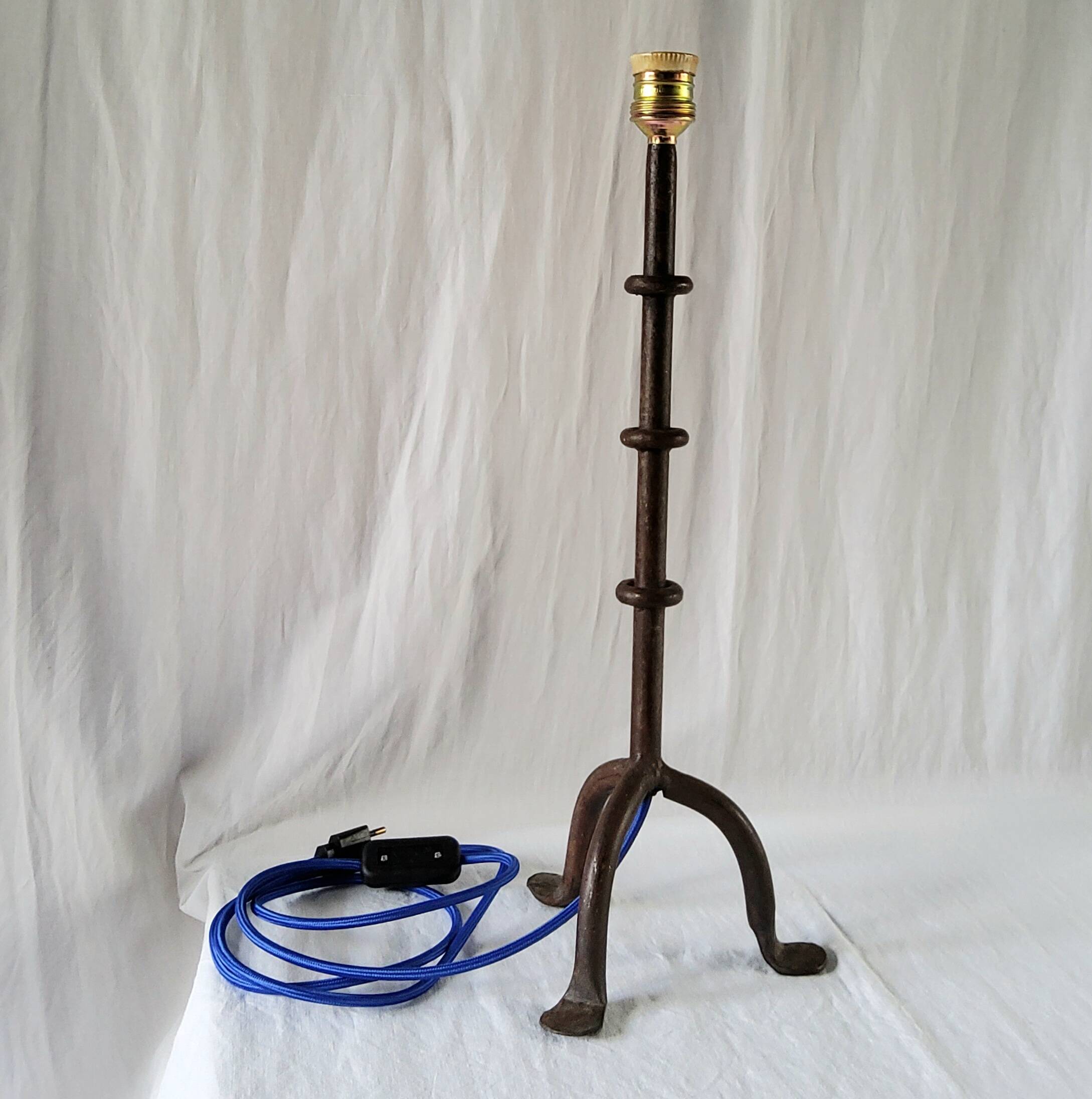 Brutalist lamp