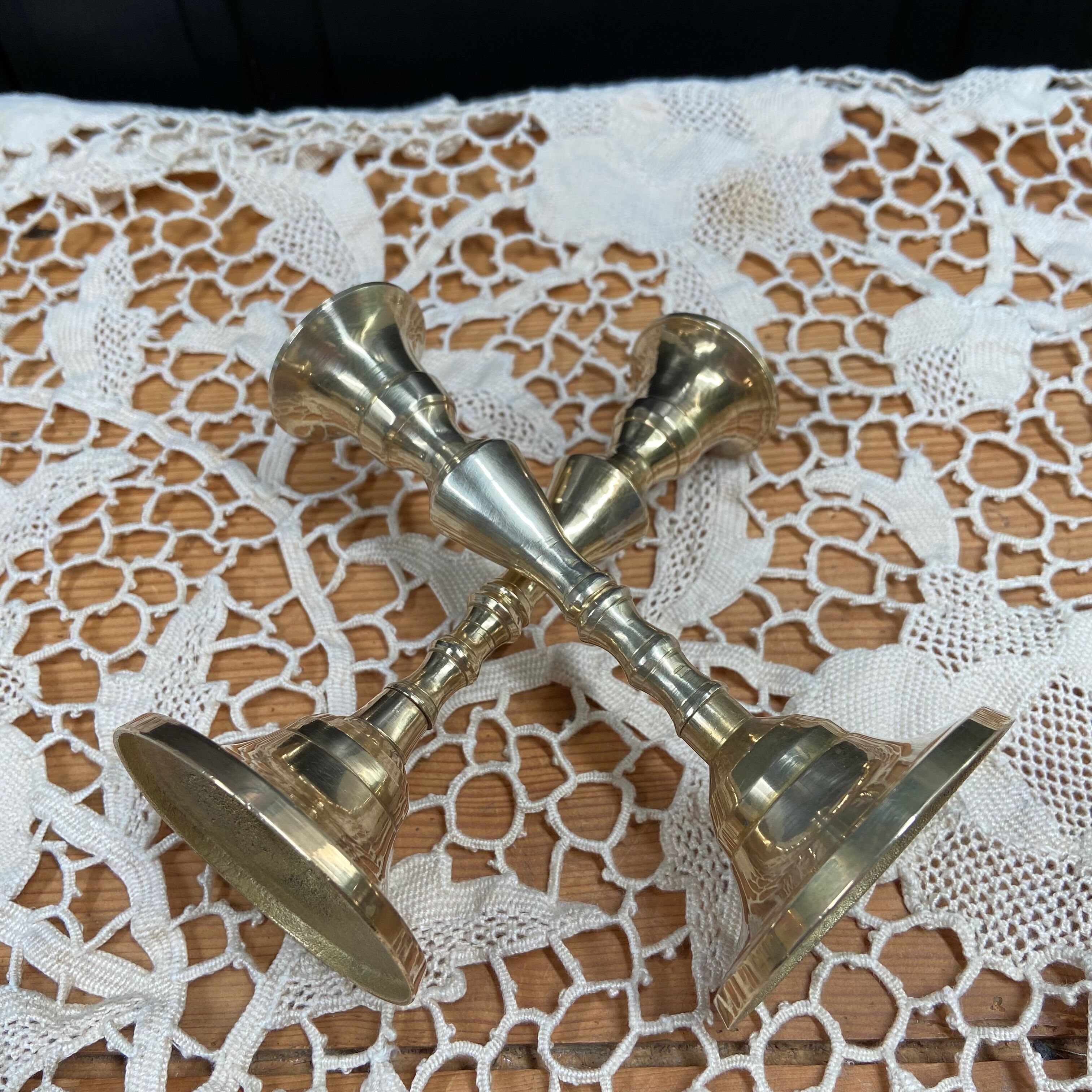 Set of 2 brass candle holders