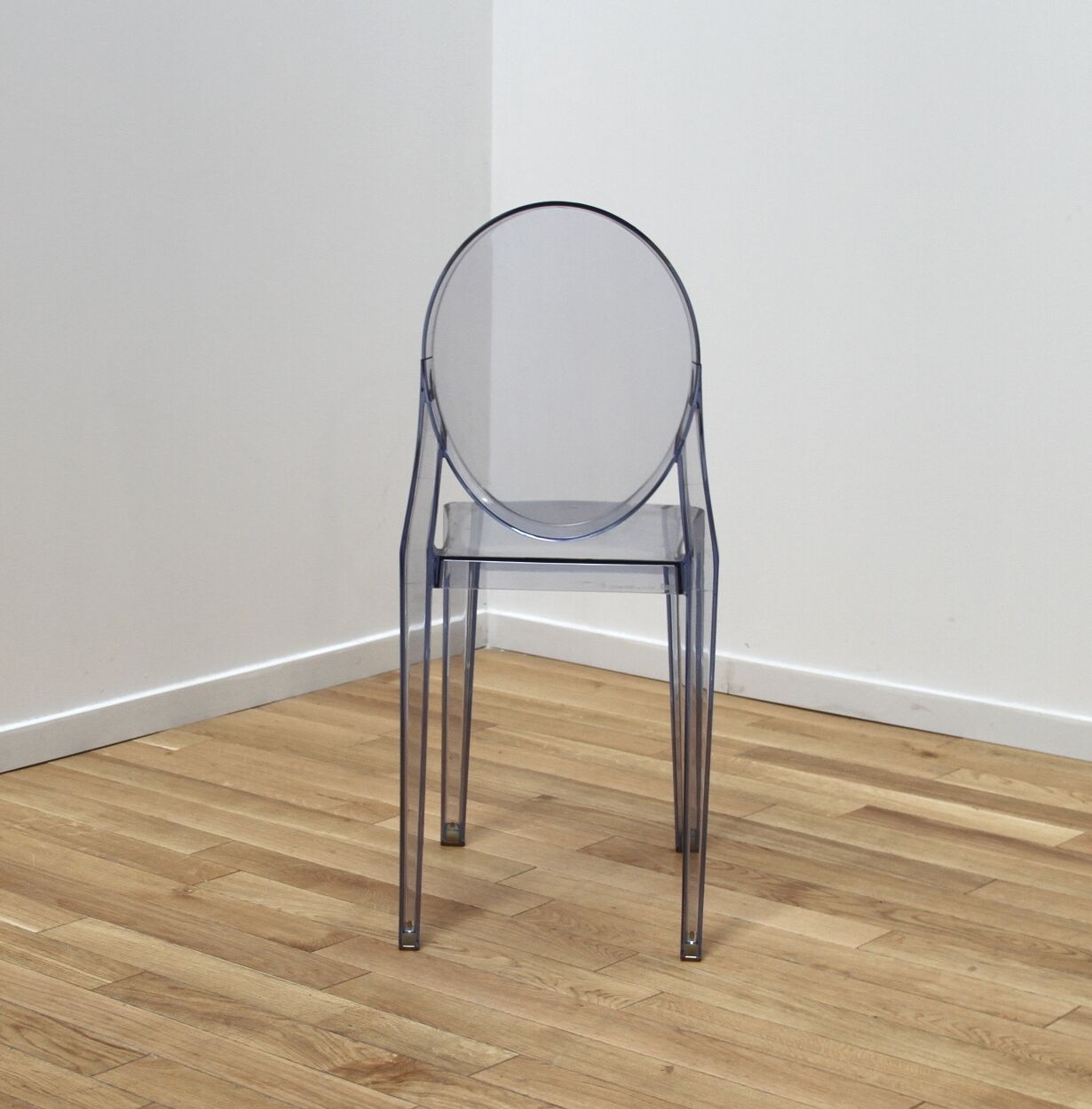 Victoria Ghost Chair, Philippe Starck, Kartell