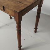 Farm table