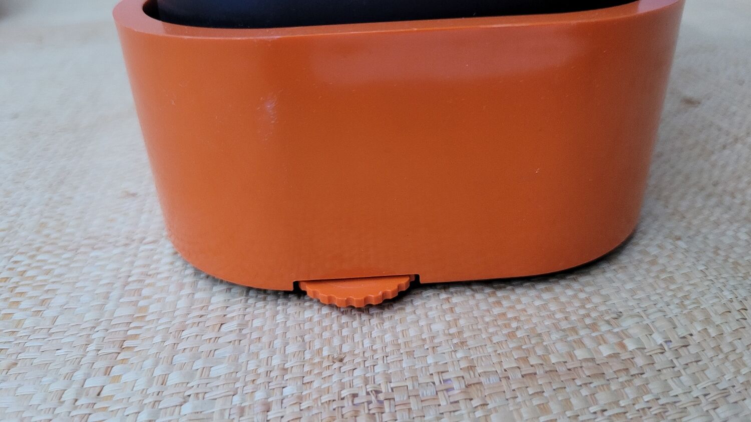 Household scale 70's