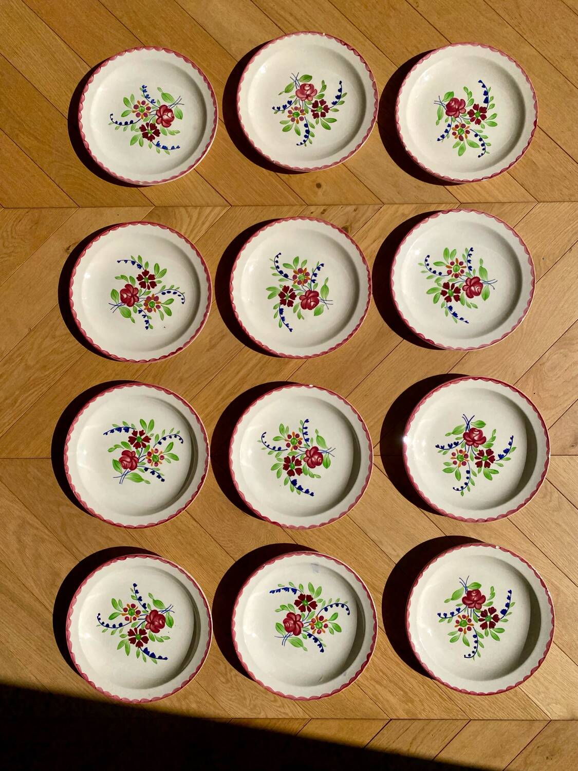Set of 12 antique Sarreguemines Ermont plates.