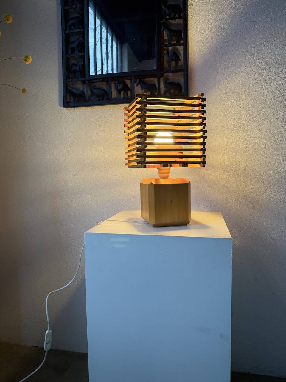 Constructivist wooden table lamp