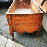 Maie, walnut/oak chest, early 19th century