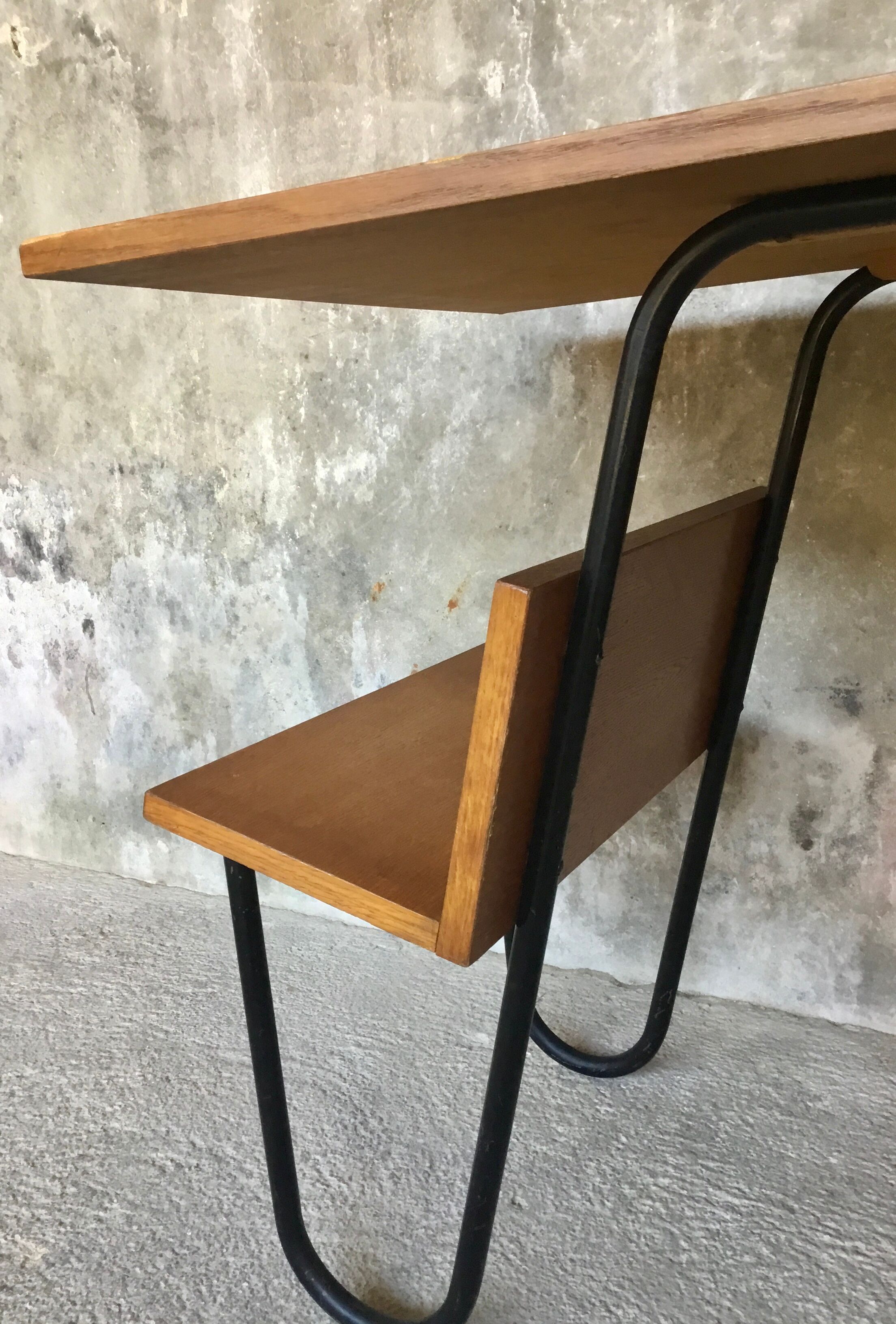 Desk brand spirol