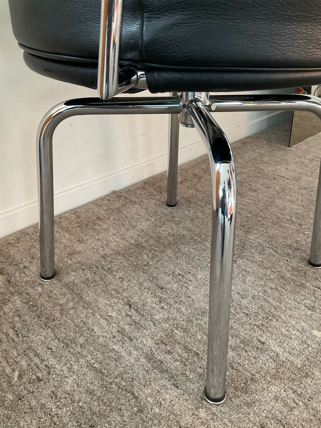 Swivel armchair of the 70