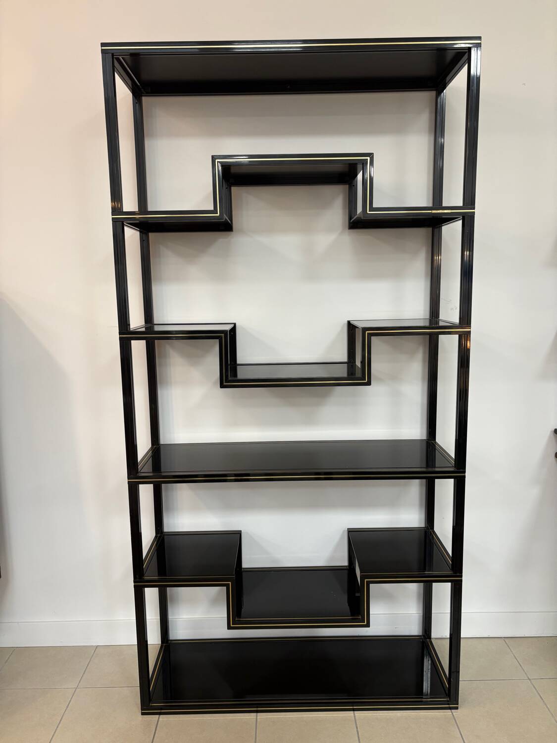 Pierre Vandel Paris shelf, black and gold, 1970s, France