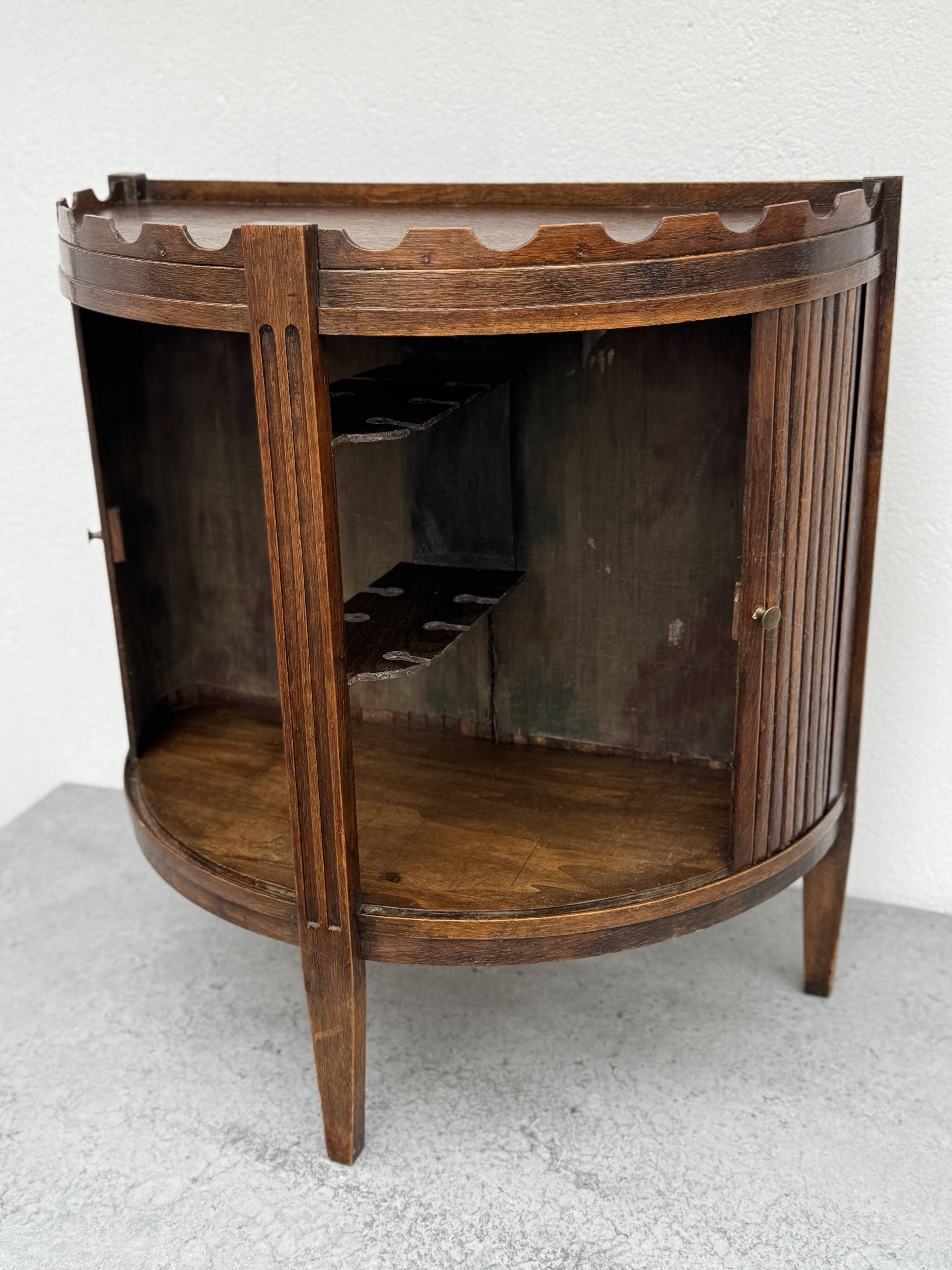 Vintage Half Moon Bar