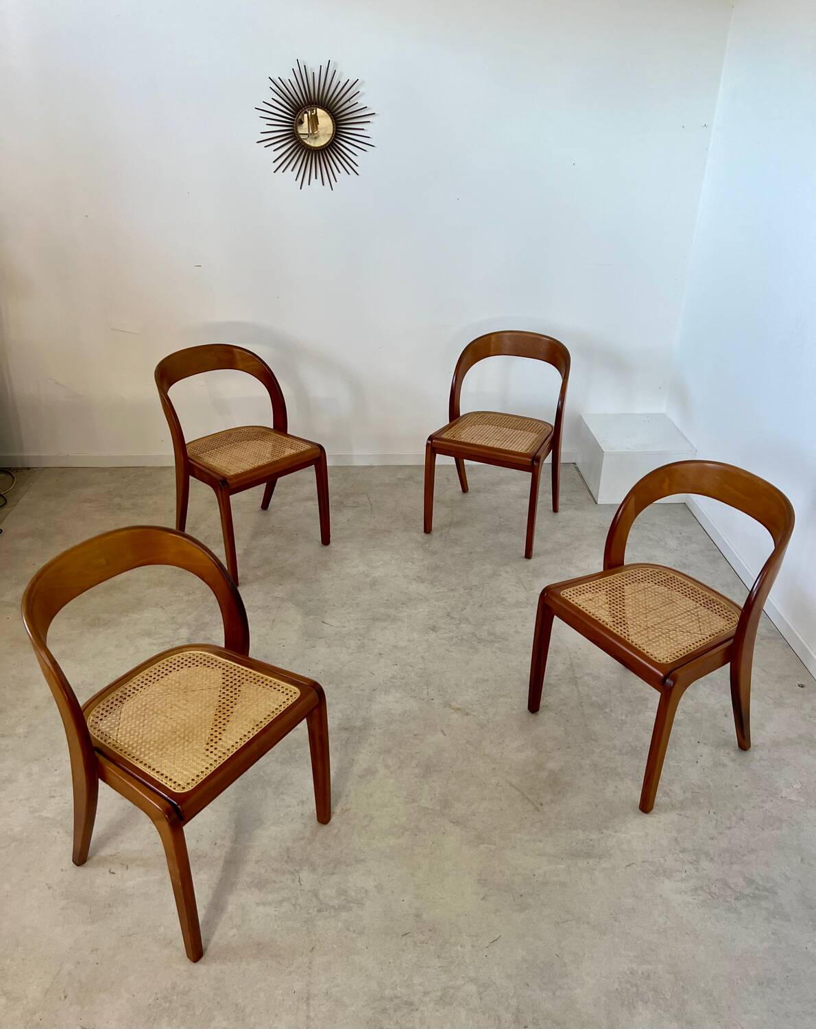 Set of 4 bentwood chairs Baumann design gondola cannage model 60s vintage