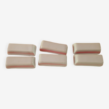 Set of 6 vintage knife holders in white and pink ceramic