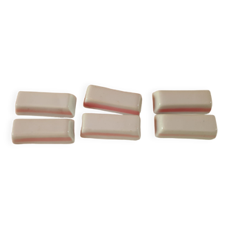 Set of 6 vintage knife holders in white and pink ceramic