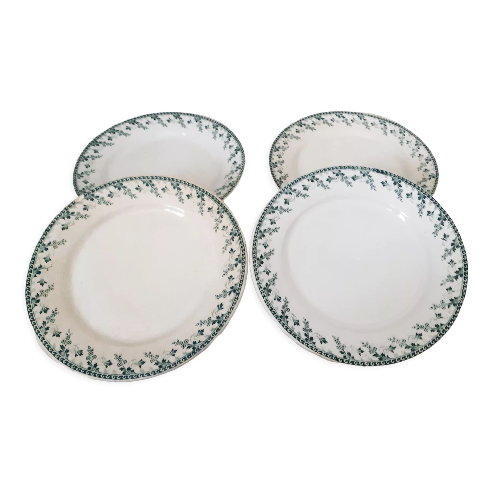 Assiettes plates en faïence de Gien , Montigny