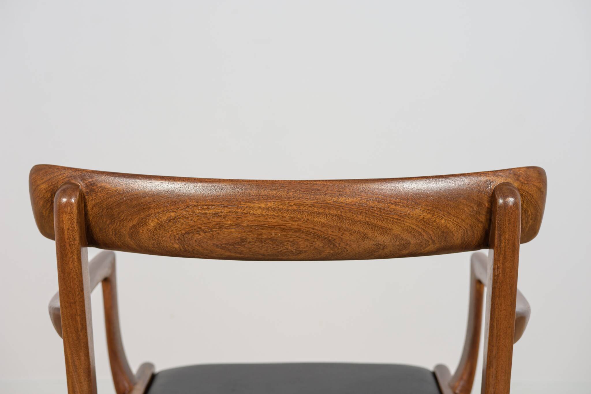 Danish Dining Chairs by Ole Wanscher for Poul Jeppesens Furniture Factory.