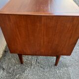 Scandinavian chest of drawers