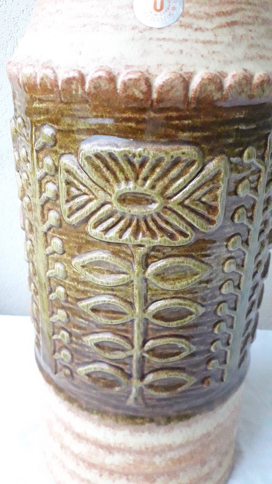 Ceramic floor vase