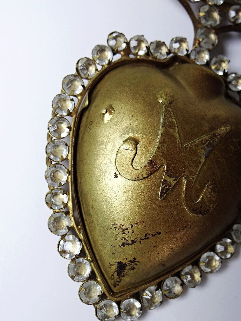Ancient ex-voto of a flaming heart of Mary, adorned with rhinestones, 19th-20th century.