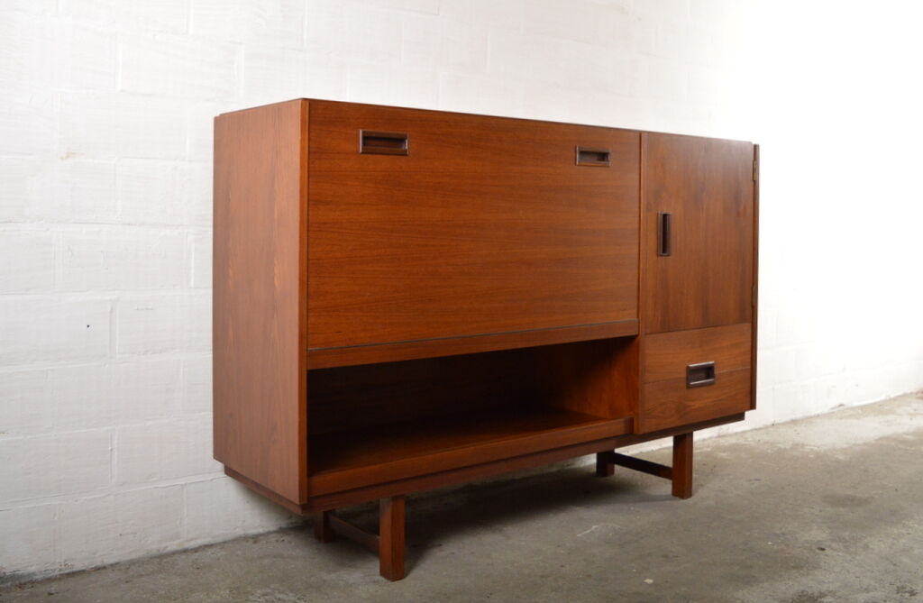 Teak buffet