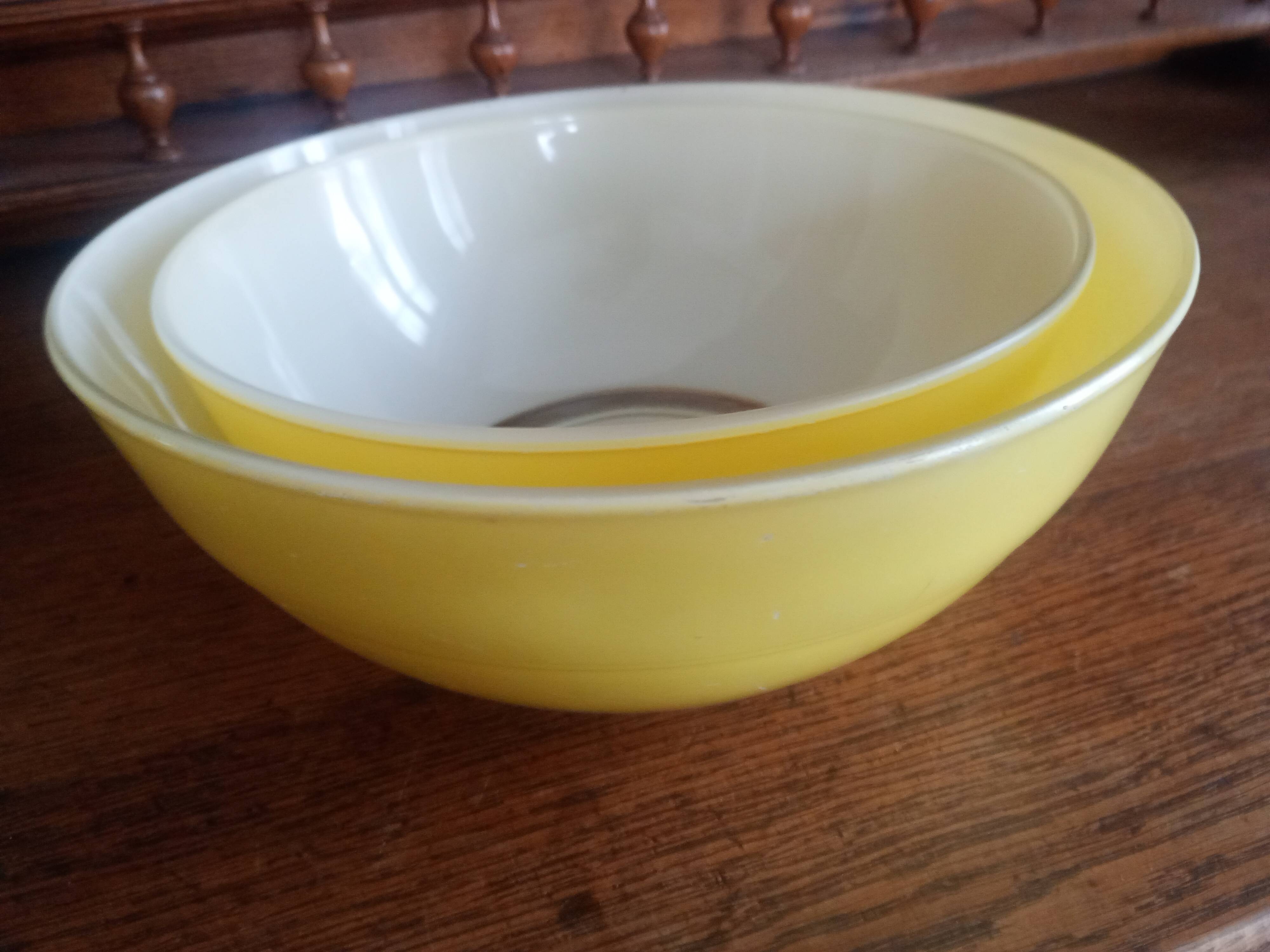 Duralex vintage lemon yellow - 2x glass salad bowls - 23cm & 27cm - france