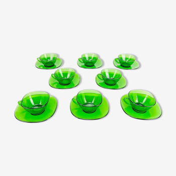 Ensemble de 8 tasses et soucoupes Vereco