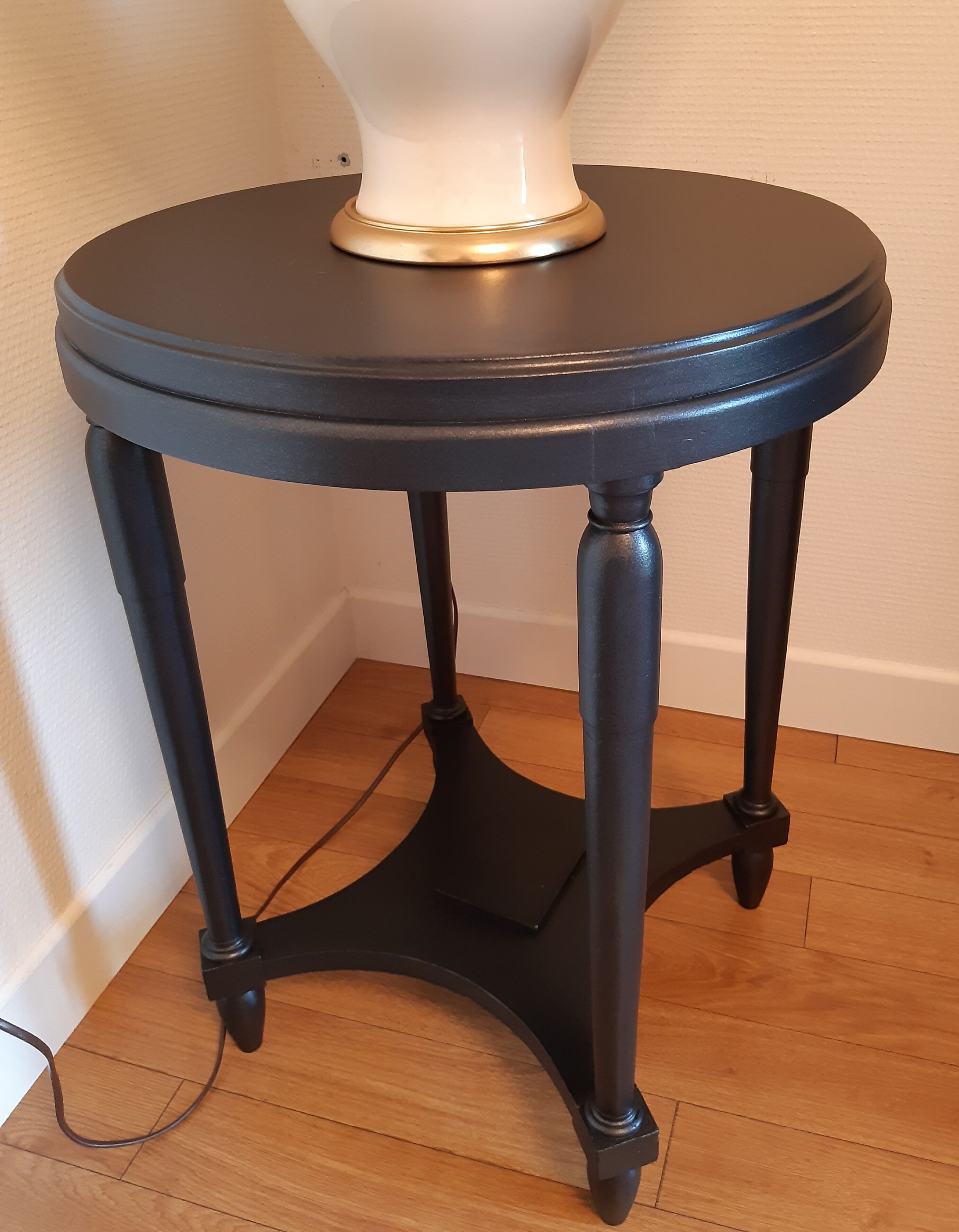 "Black steel" tea table, art deco 1920