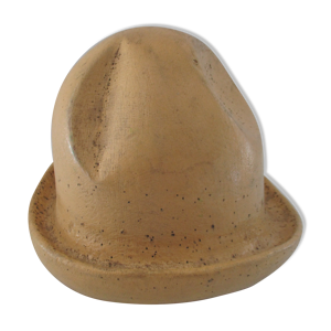 forme de chapeau en plâtre
