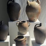 Large beige jar with 2 handles H27