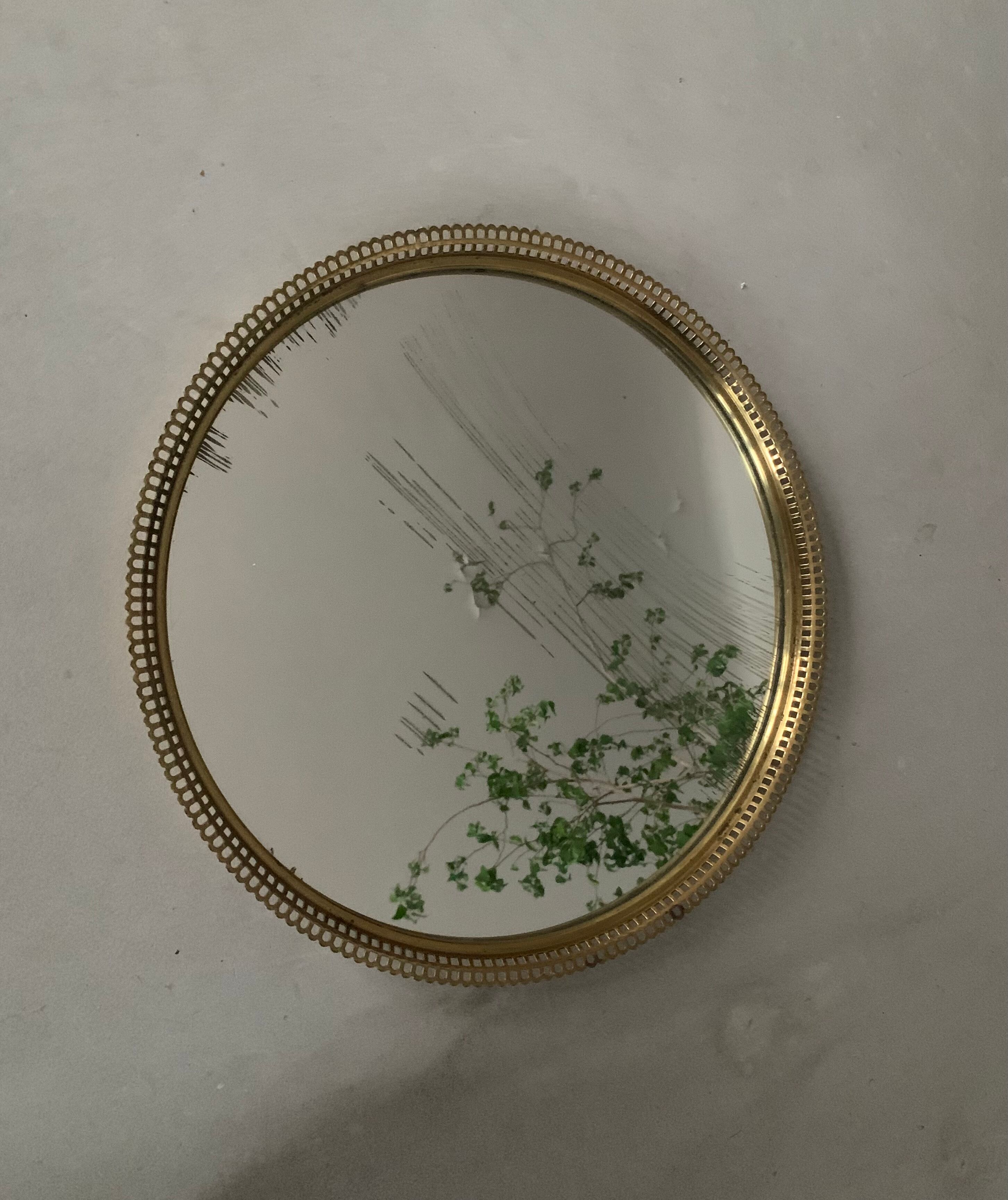 Old gilded round mirror, 33 cm